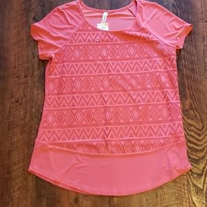 Very cute Coral colored tee